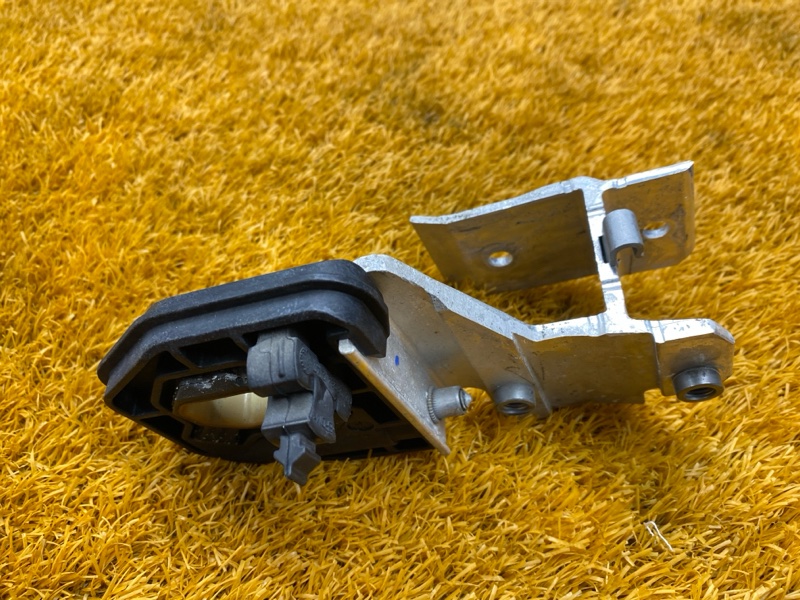 Кронштейн радиатора, 500 рублей, Красноярск