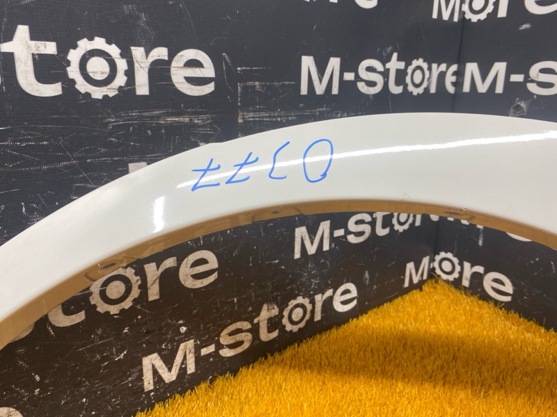 накладка на крыло, 2000 рублей, Красноярск