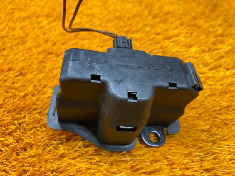 замок капота, 300 рублей, Красноярск