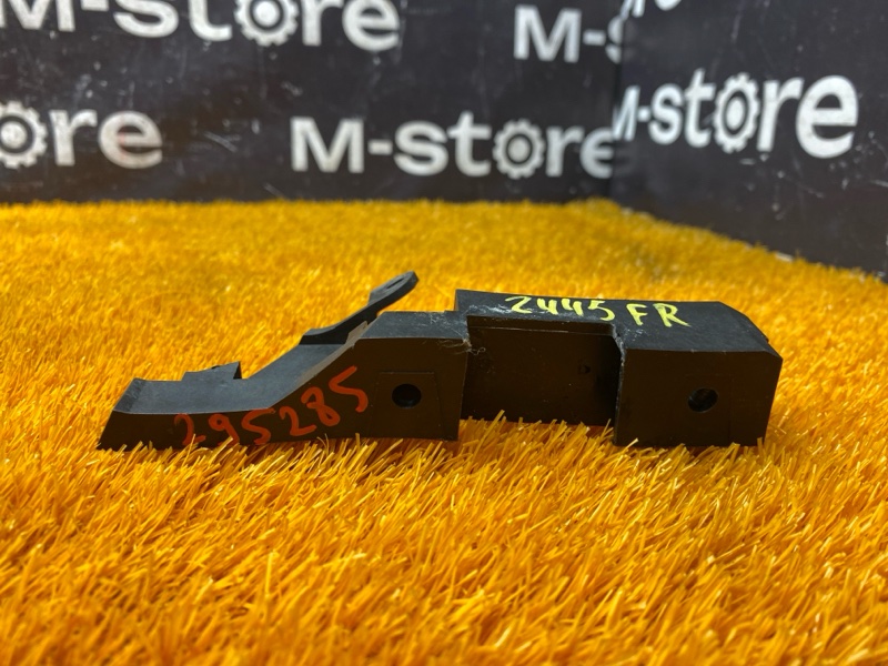 крепление бампера, 1000 рублей, Красноярск