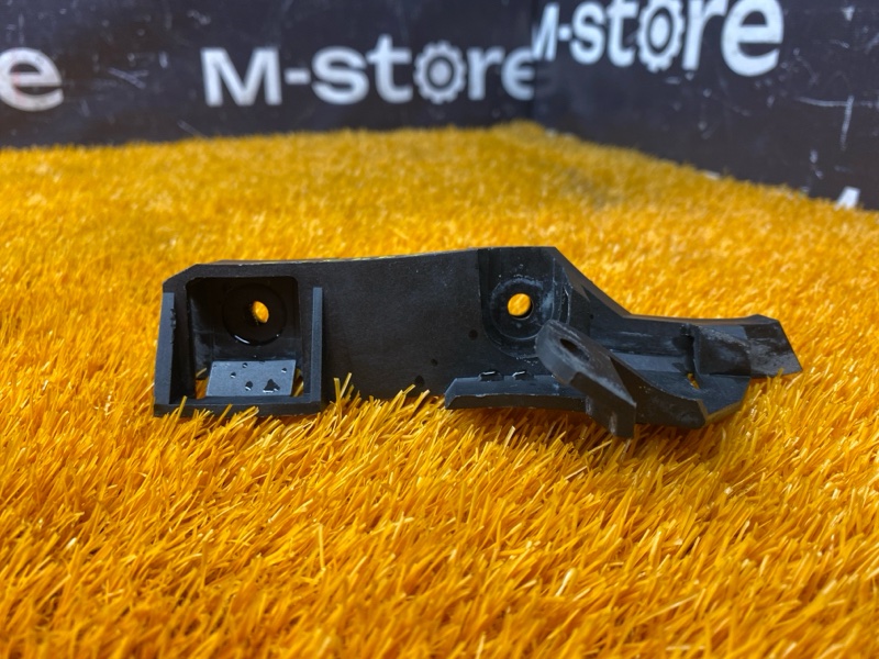 крепление бампера, 1000 рублей, Красноярск