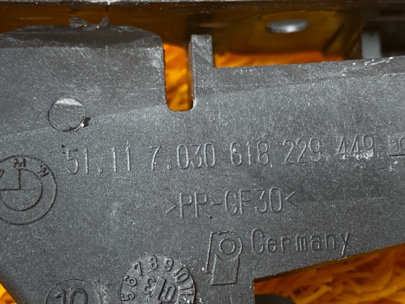 крепление бампера, 1000 рублей, Красноярск