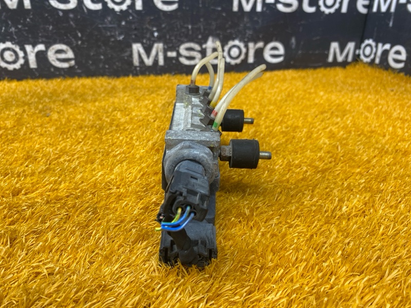 Блок клапанов пневмоподвески, 10000 рублей, Красноярск