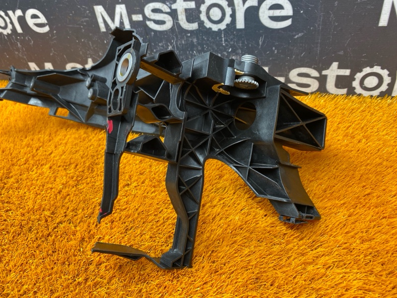 кронштейн фары, 1500 рублей, Красноярск