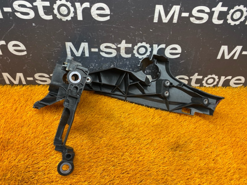 кронштейн фары, 1500 рублей, Красноярск