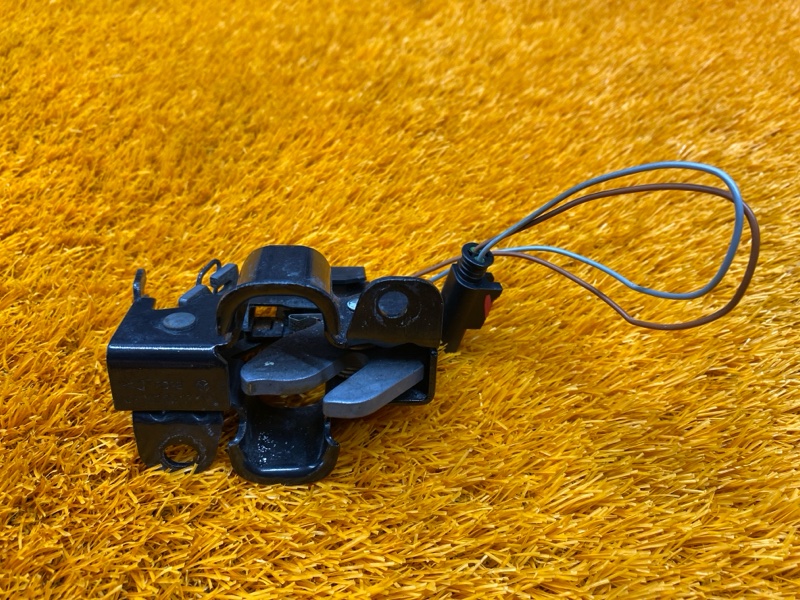 замок капота, 500 рублей, Красноярск