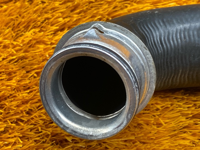 Патрубок радиатора верхний, 900 рублей, Красноярск