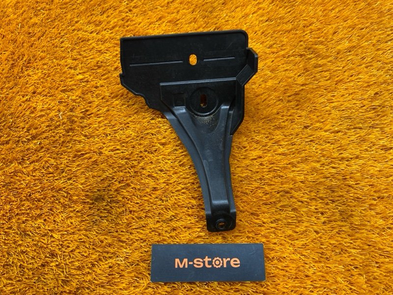 крепление бампера, 2000 рублей, Красноярск