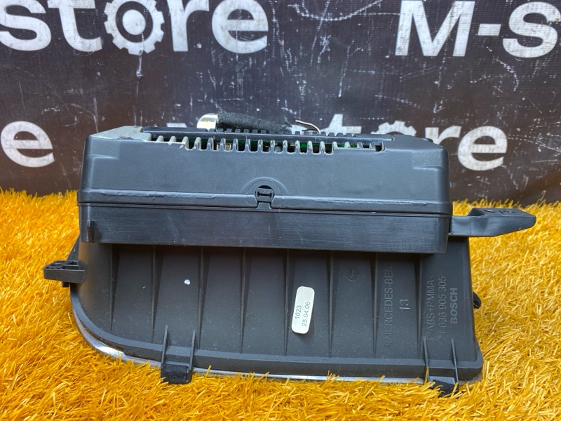 щиток приборов, 2000 рублей, Красноярск