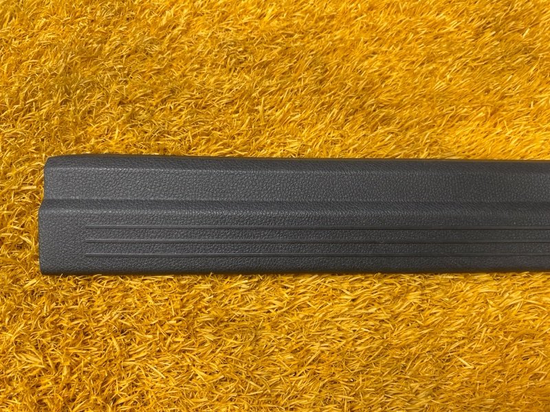 Накладка на порог салона, 300 рублей, Красноярск