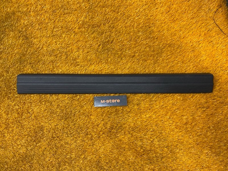 Накладка на порог салона, 300 рублей, Красноярск