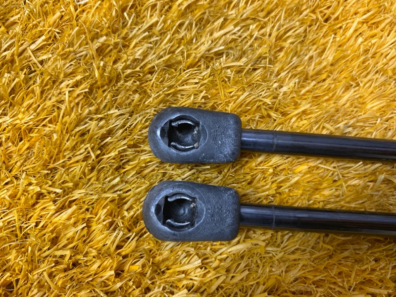 амортизатор багажника, 1200 рублей, Красноярск