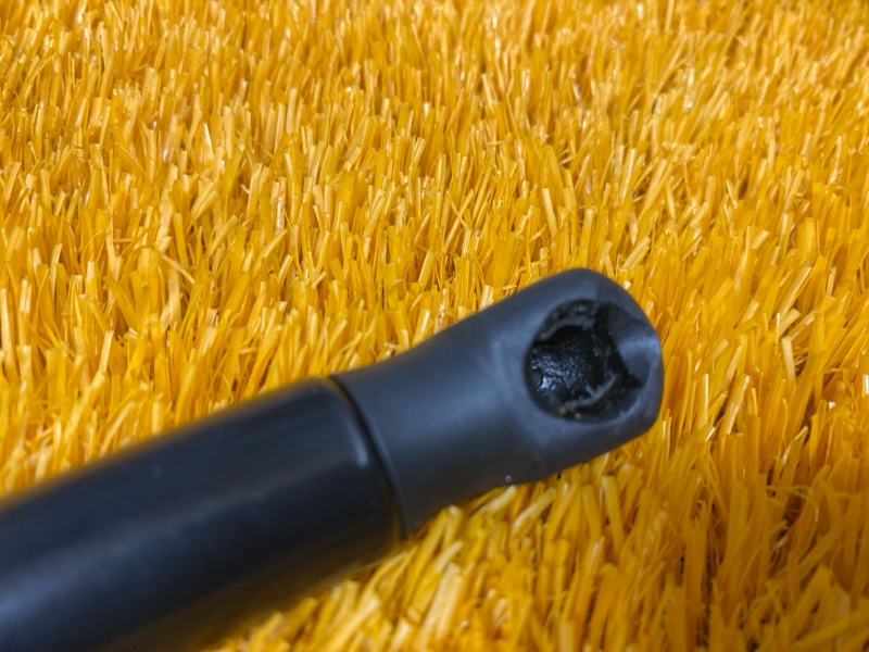 амортизатор капота, 500 рублей, Красноярск