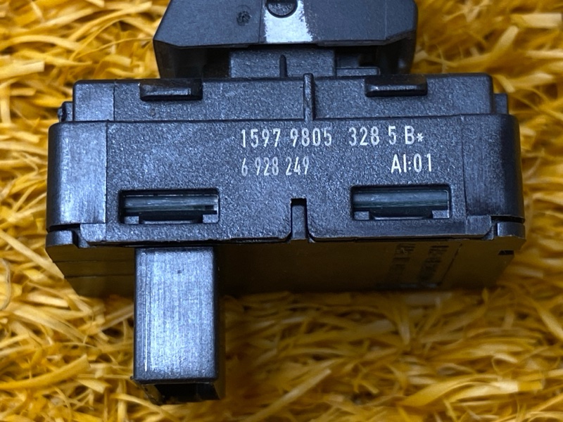 кнопка стеклоподъемника, 300 рублей, Красноярск