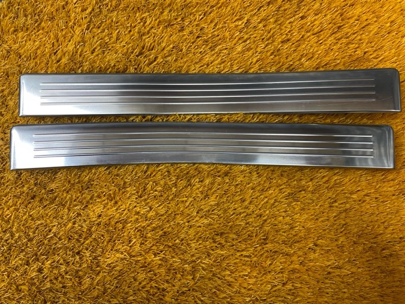 Накладка на порог салона, 1800 рублей, Красноярск