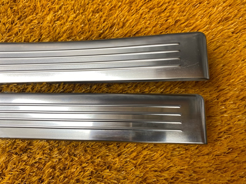 Накладка на порог салона, 1800 рублей, Красноярск