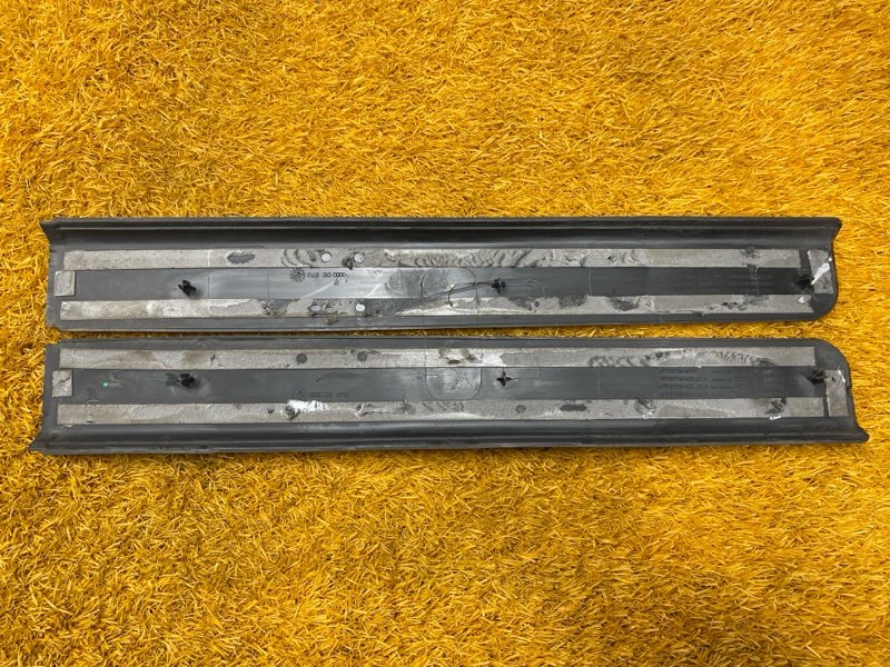 Накладка на порог салона, 2000 рублей, Красноярск