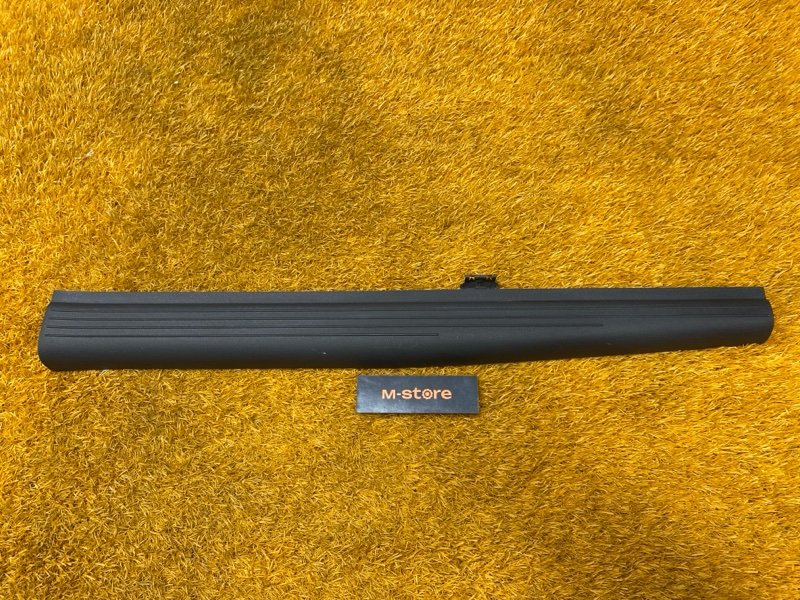 Накладка на порог салона, 300 рублей, Красноярск