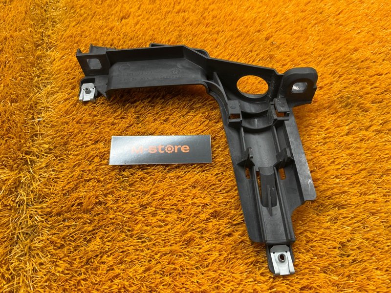 кронштейн фары, 1000 рублей, Красноярск