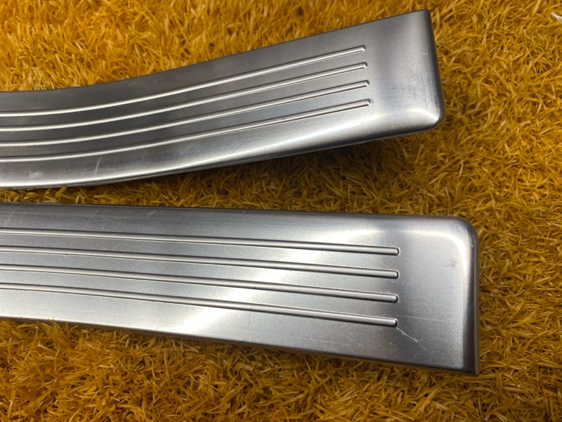 Накладка на порог салона, 1800 рублей, Красноярск