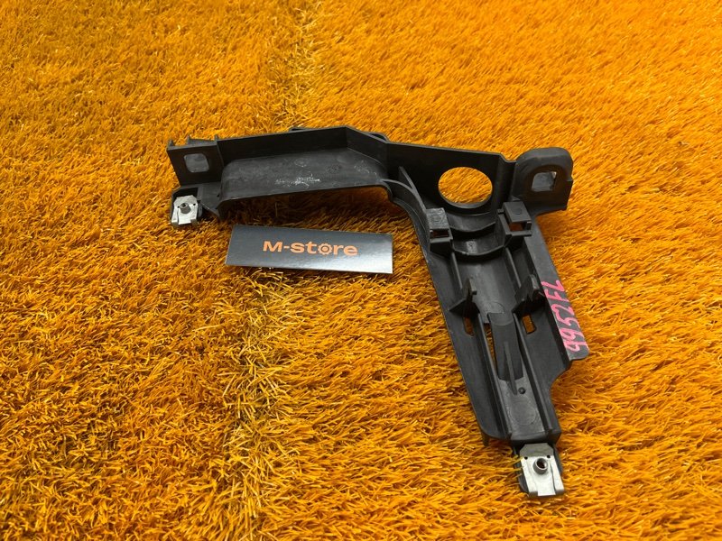 кронштейн фары, 1000 рублей, Красноярск