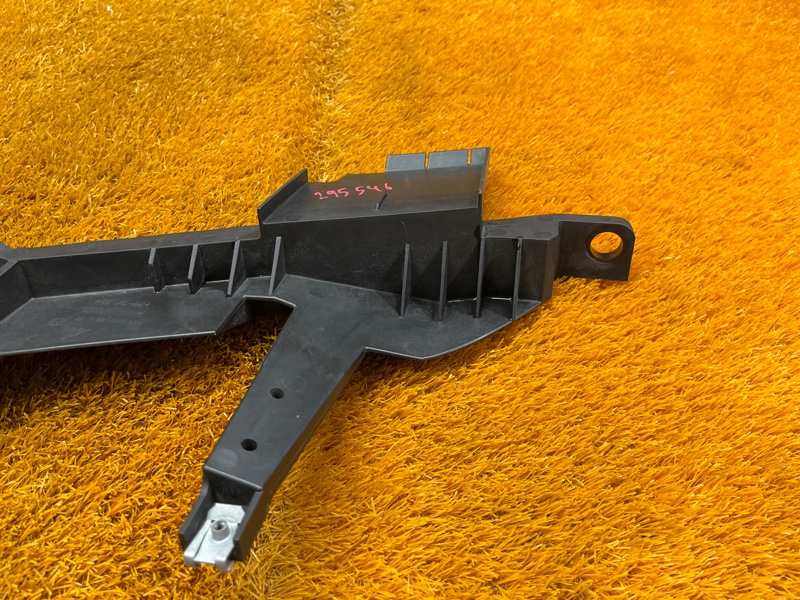 кронштейн фары, 800 рублей, Красноярск