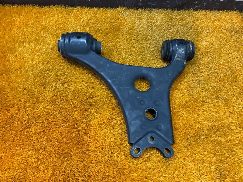 Рычаг подвески нижний, 2500 рублей, Красноярск