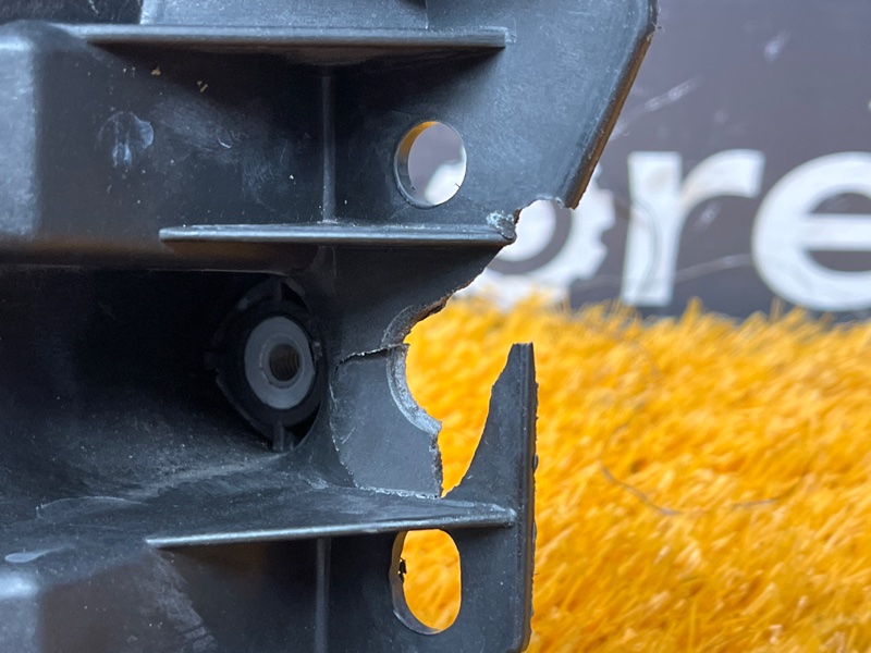 кронштейн фары, 3000 рублей, Красноярск