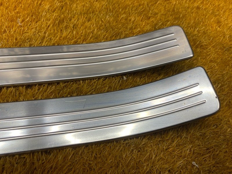 Накладка на порог салона, 800 рублей, Красноярск