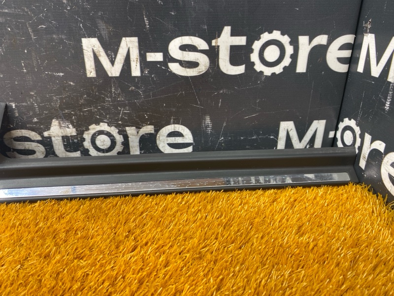 Накладка на порог салона, 1800 рублей, Красноярск