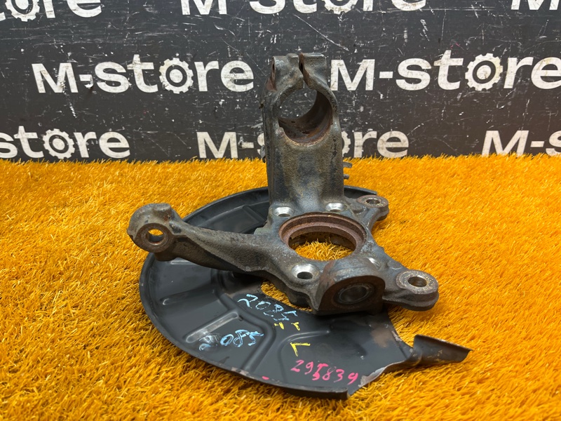 кулак поворотный, 1200 рублей, Красноярск