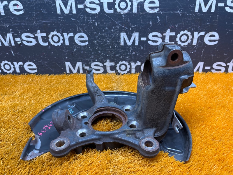 кулак поворотный, 1200 рублей, Красноярск