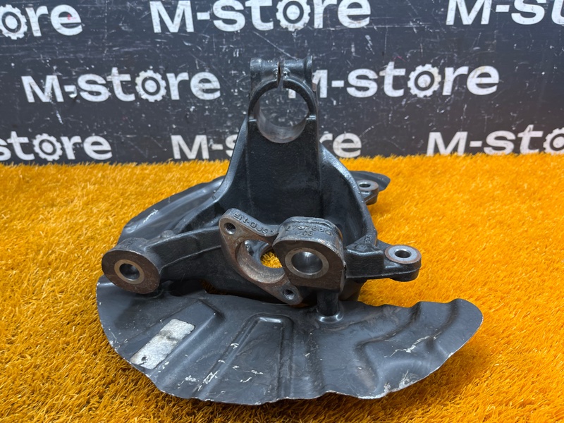 кулак поворотный, 2000 рублей, Красноярск