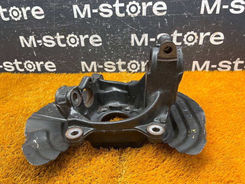 кулак поворотный, 2000 рублей, Красноярск