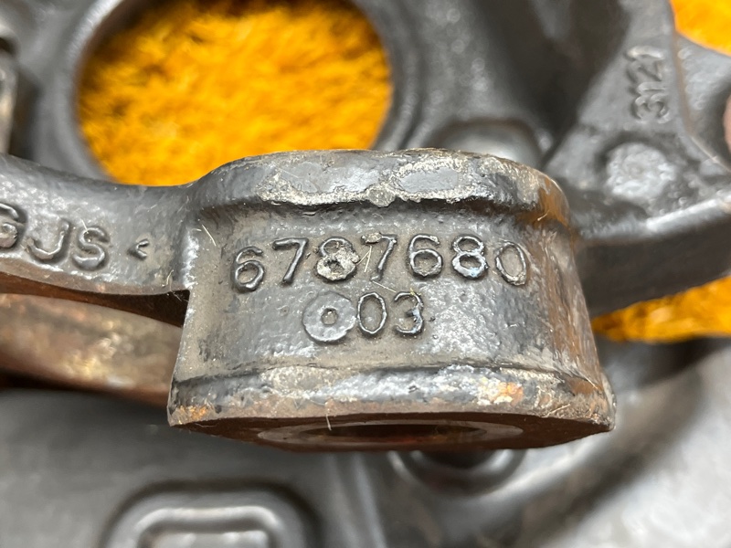 кулак поворотный, 2000 рублей, Красноярск