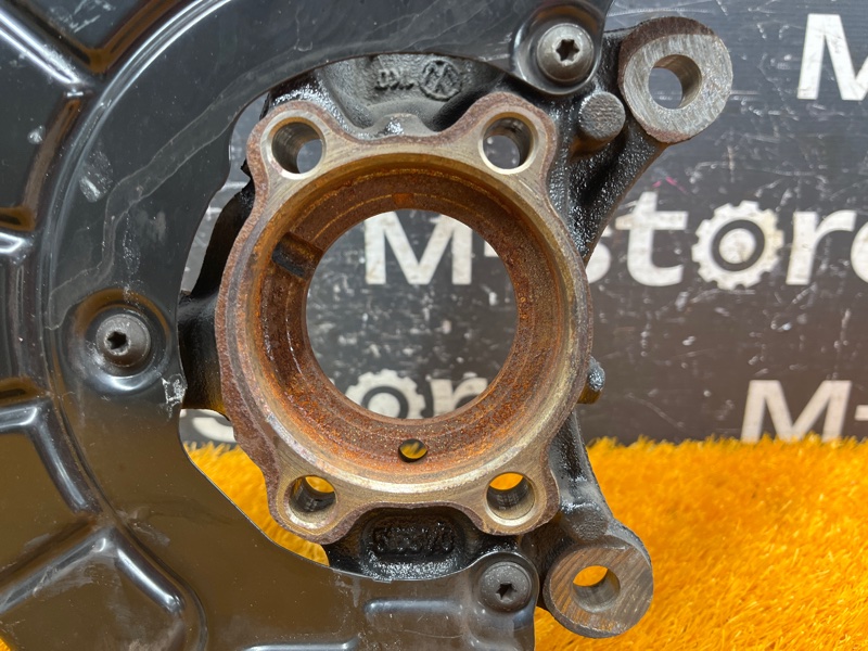 кулак поворотный, 1300 рублей, Красноярск