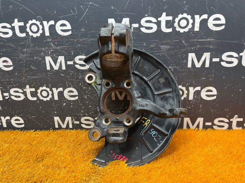 кулак поворотный, 1300 рублей, Красноярск