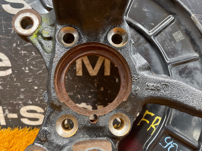 кулак поворотный, 1300 рублей, Красноярск