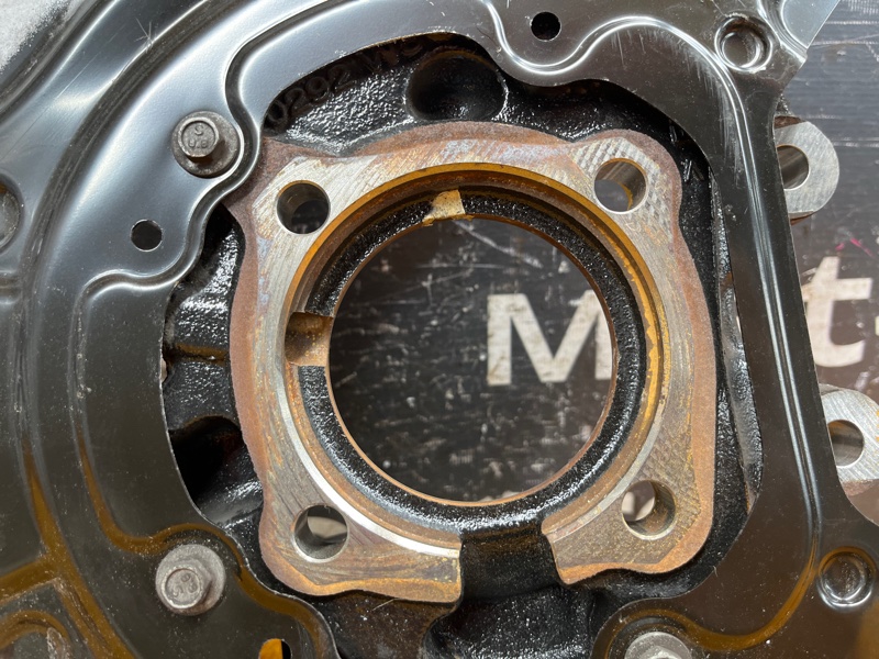 кулак поворотный, 2000 рублей, Красноярск