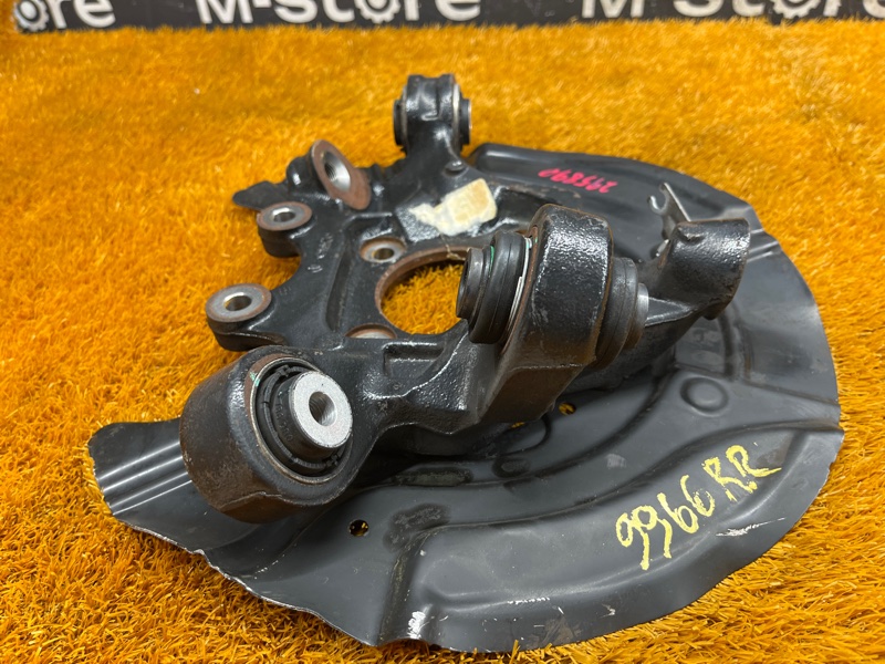 кулак поворотный, 2000 рублей, Красноярск