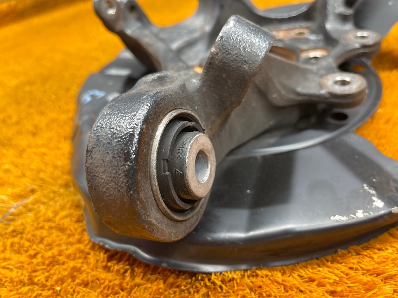 кулак поворотный, 1800 рублей, Красноярск