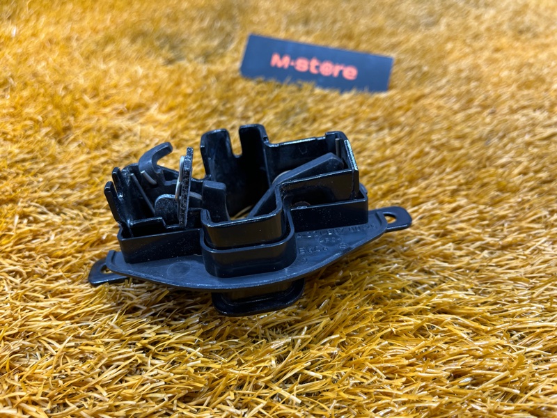 замок капота, 500 рублей, Красноярск