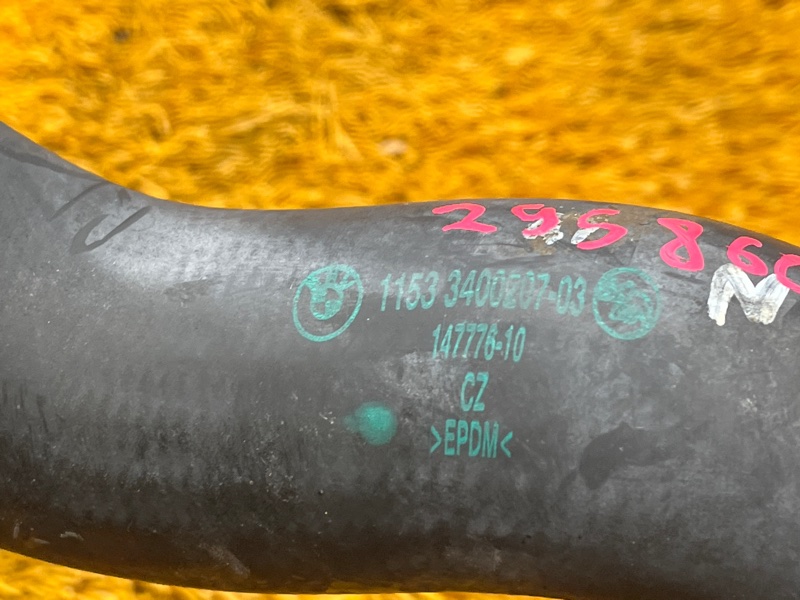 Патрубок радиатора верхний, 3000 рублей, Красноярск