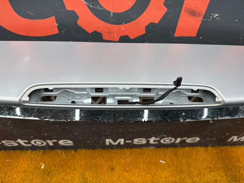 Крышка (дверь) багажника, 1000 рублей, Красноярск