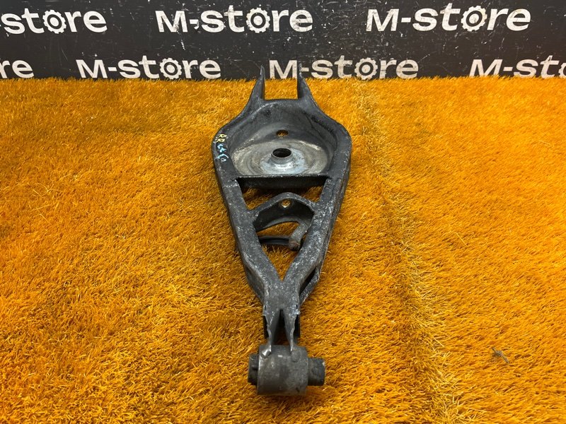 Рычаг подвески верхний, 1000 рублей, Красноярск