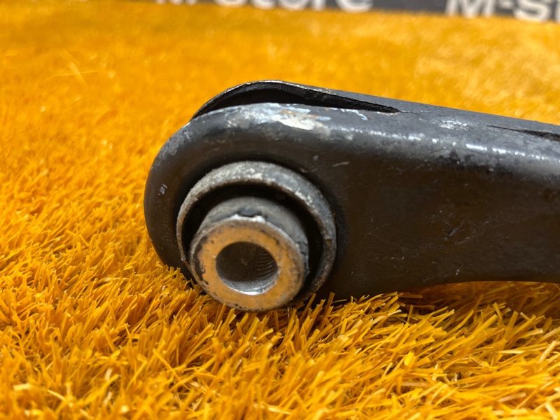 Рычаг подвески нижний, 1000 рублей, Красноярск