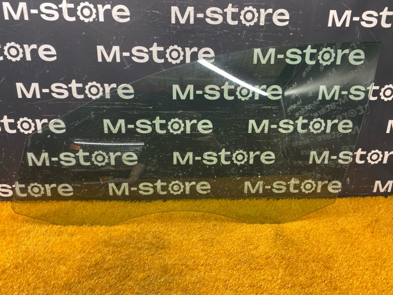 Стекло боковое, 1500 рублей, Красноярск