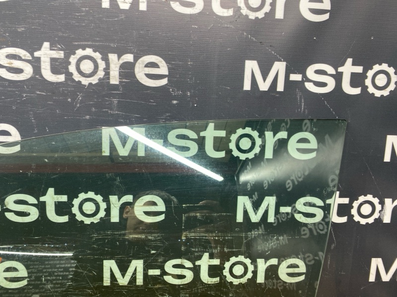 Стекло боковое, 1500 рублей, Красноярск