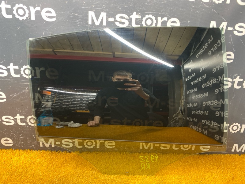 Стекло боковое, 1000 рублей, Красноярск