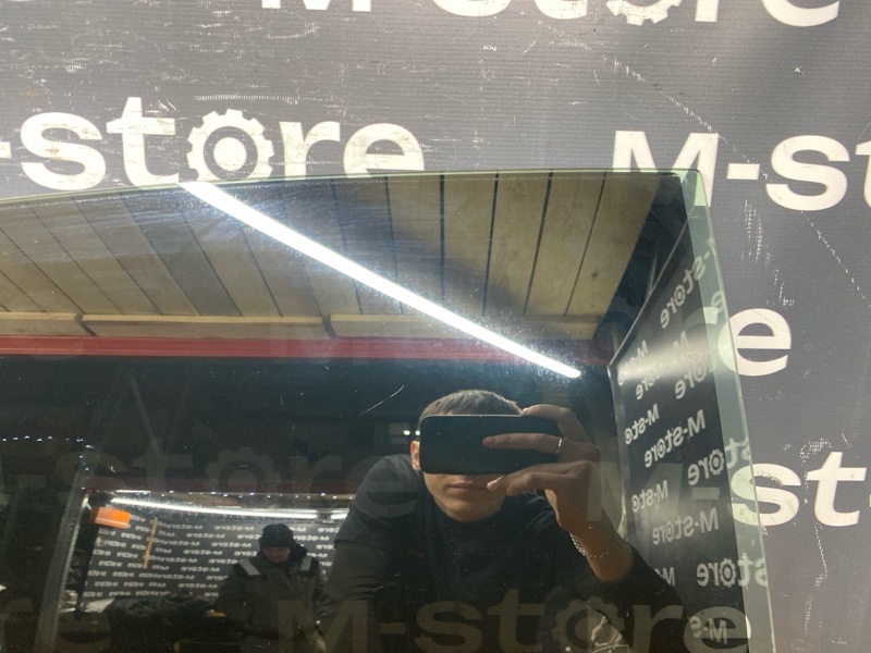 Стекло боковое, 1000 рублей, Красноярск